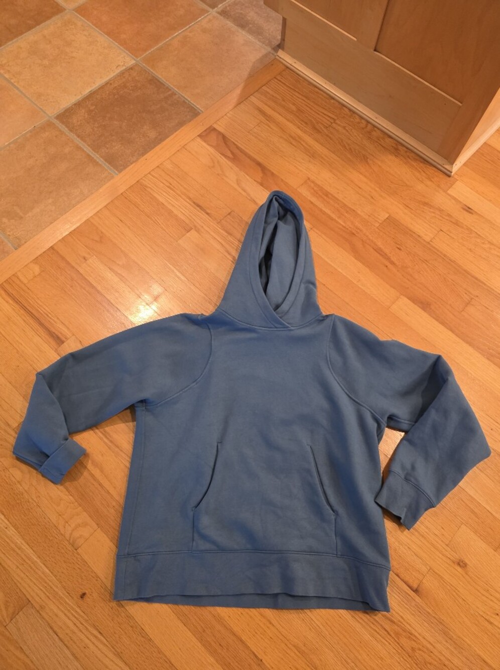Lululemon Athletica Kangaroo Pocket Hooded Sweatshirt